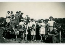 1941-1942 - Belle journée de vendanges au domaine de Taupignac - 08 / Visuel : D.R.