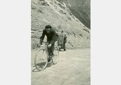 Ascension du Tourmalet, 1937 / Visuel : D.R.