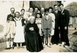 Baptême à Taupignac, 1944 / Visuel : D.R.