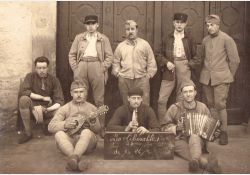 En 1924, à l'armée, Martial Sicard était accodéoniste comme il le sera ensuite au bal de Breuillet / Visuel : D.R.