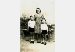 Famille sous l'occupation, 1943 / Visuel : D.R.