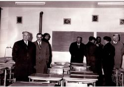 Inauguration de l'école de Breuillet en 1961 (le maire, Abel Guérin) / Visuel : D.R.