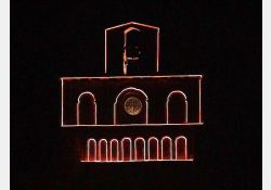L'église de Breuillet à Noël / Visuel : D.R.