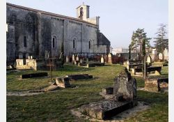 Le clouzit, cimetière de l'église de Breuillet - 01 / Visuel : D.R.