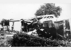 Maison détruite par un accident de camion - 01 / Photo : Serge Roy