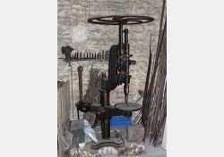 Perceuse de forgeron - 01 / Visuel : D.R.