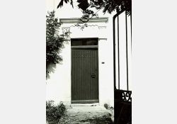 Porte d'entrée, 1975 / Visuel : D.R.