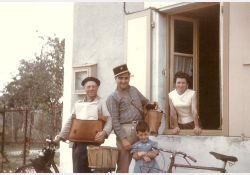 Poste de Breuillet, septembre 1960 / Visuel : D.R.