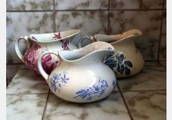 Pots de toilette / Visuel : D.R.
