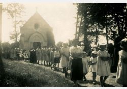 Procession au domaine de Taupignac - 04 / Visuel : D.R.