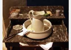 Table de toilette