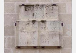 Temple du Billeau - Bible en pierre / Visuel : D.R.