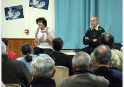 « Vivre à Breuillet » organise des conférences comme celle d'Isabelle Autissier en 2009 - avec succès ! - 02 / Visuel : D.R.